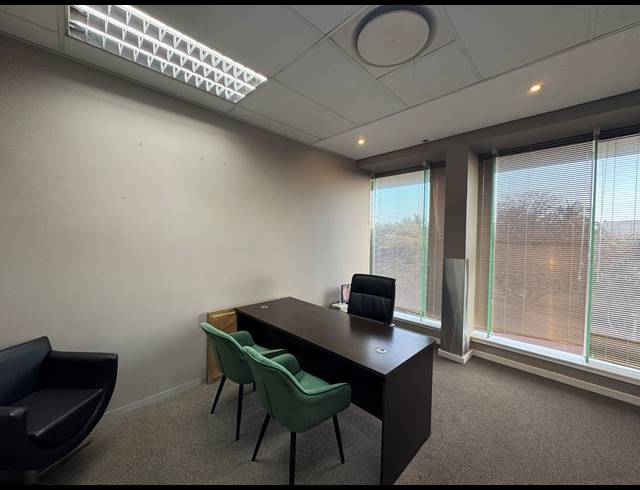 182M² OFFICE FOR SALE IN UMHLANGA CENTRAL